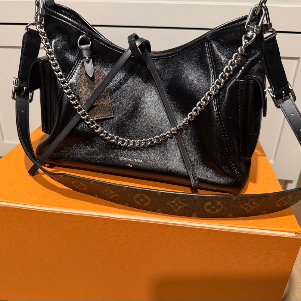 Louis Vuitton Carryall Cargo Vibe Black Bag Silver Chain Accent COA full set - Picture 12 of 12